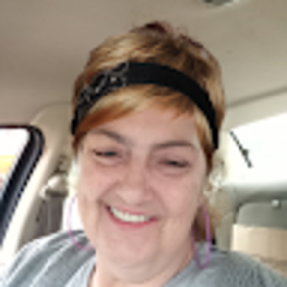 Meet your Posher, Connie - Picture 1 of 1